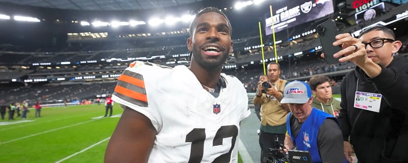 Former NFL Player Accuses League Of &#39;Oppressing&#39; Shedeur Sanders