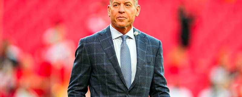 Troy Aikman reportedly accused Joe Buck of betraying him