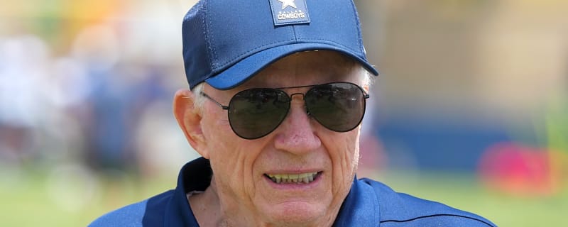 NFL Insider Says Cowboys Could Still Make Big Defensive Trade Swing