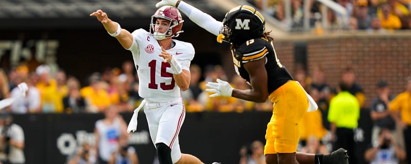 Alabama football’s offensive players react to aggressive fourth-down decisions