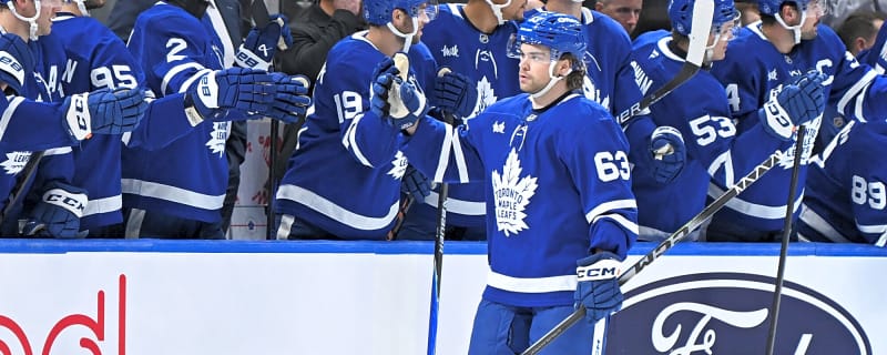 Craig Berube thrilled with how Matias Maccelli responded after healthy scratch vs. Penguins