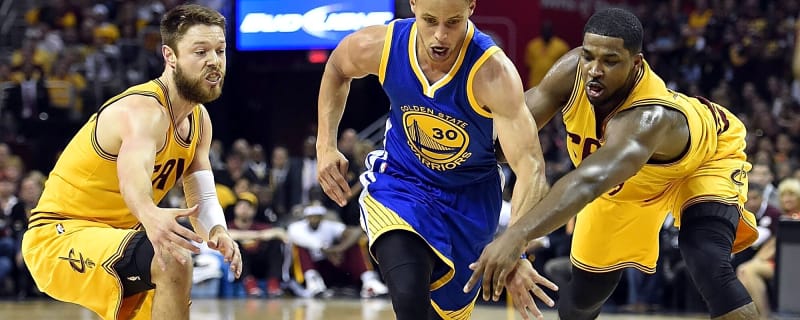 Former NBA Champion Recalls Spending A Night In The Hospital After Guarding Stephen Curry