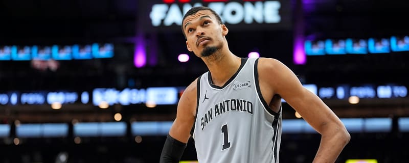 Luka Doncic Loses NBA Weekly Honor to Victor Wembanyama