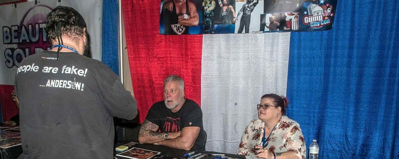 Kevin Nash Responds to Bret Hart&#39;s SummerSlam Seat Controversy