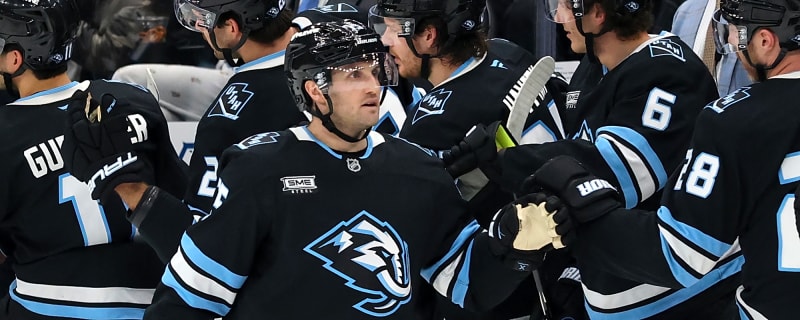 Utah Mammoth Recall Kevin Rooney, Place Alexander Kerfoot On IR