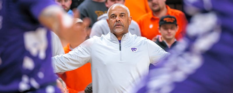 Jerome Tang celebrates Kansas State’s win by dancing with fans