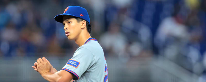 Mets fans booed their own pitcher after missing out on historic moment