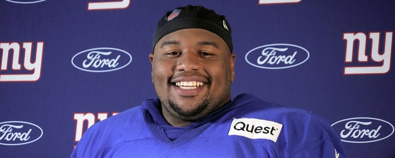 NFL personnel director thinks Giants' Lawrence should've won major award