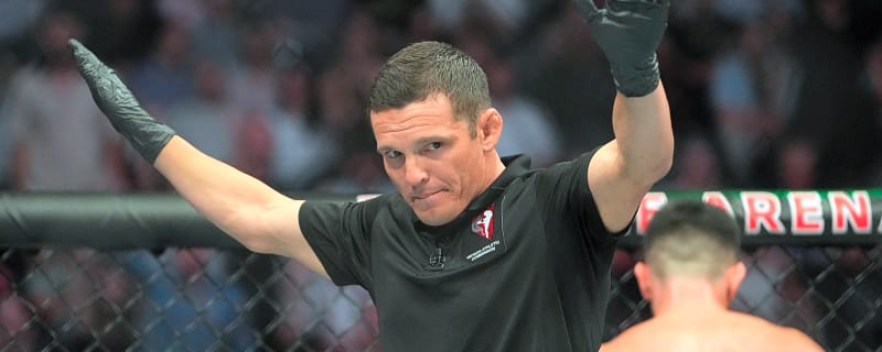 ‘Awful’…Referee Jason Herzog scolded again by UFC fans after quick stoppage during UFC 319 prelims