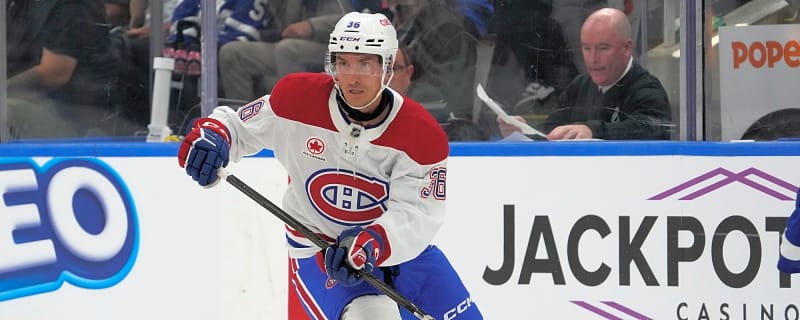 Rocket’s Top Scorer Out 4 Weeks; Josh Nadeau Signs 1-Year Deal