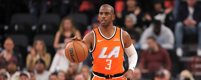 Clippers assistant Jeff Van Gundy, Chris Paul reportedly had multiple verbal run-ins