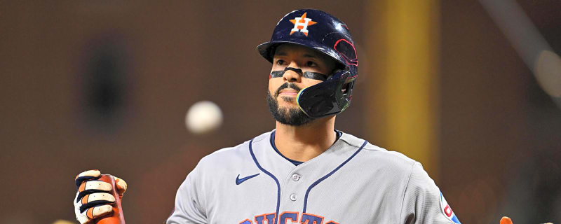 Carlos Correa Believed To Have Suffered Significant Left Ankle Injury