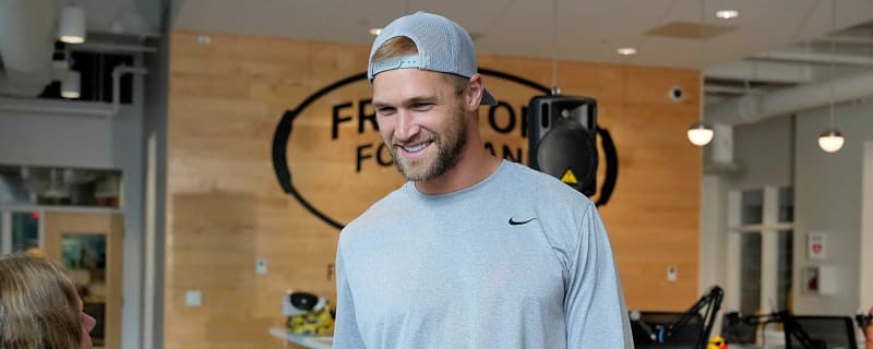 Bengals Activate TE Mike Gesicki From IR, Among Three Roster Moves