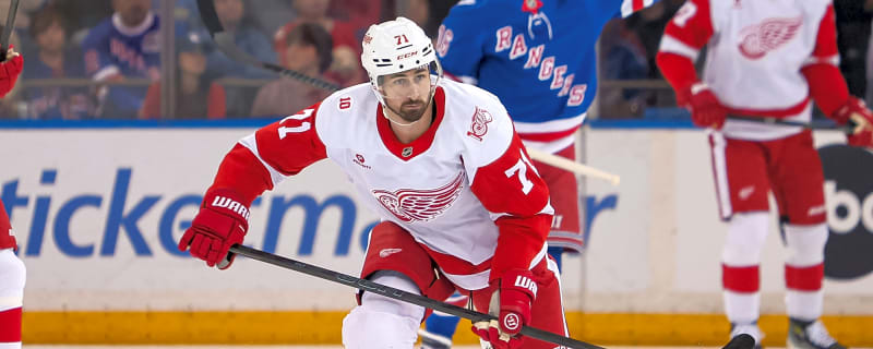 Red Wings Confused by Latest Larkin Trade Development