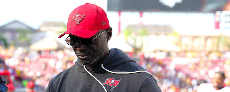 Buccaneers Face Crucial NFC South Test Against Falcons in Week Eight