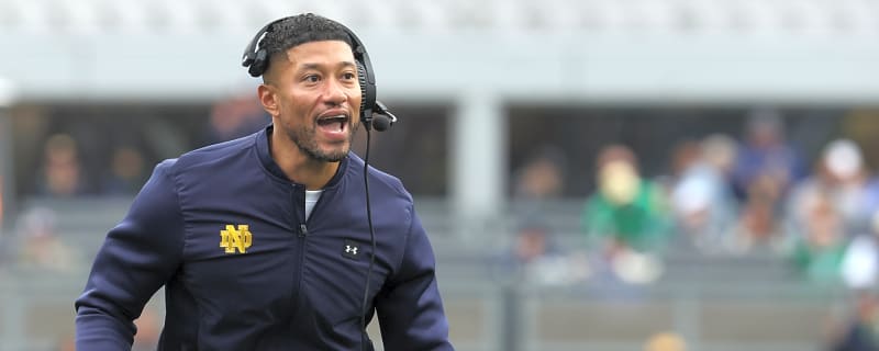 Former Alabama RB highlights contradiction in having Notre Dame at No. 9 in CFP Top 25