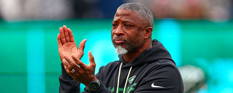 Has Jets owner changed mind about Glenn amid disastrous season?