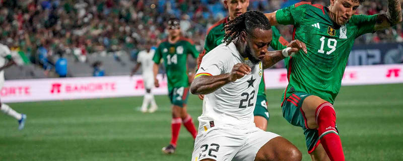 Blow for Tottenham as 25-year-old attacker signs new contract at PL rivals