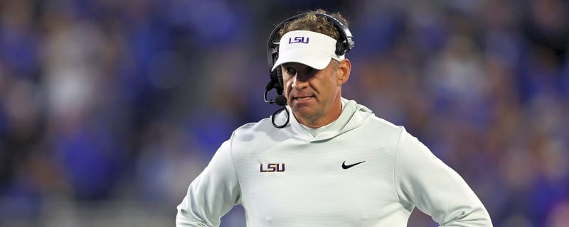 Lane Kiffin claims referee gave him a wild excuse for controversial call