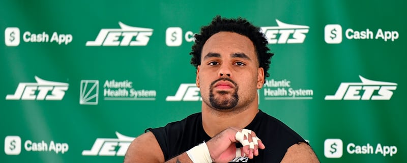Re-Signing Alijah Vera-Tucker Must Be the Jets’ Top Priority