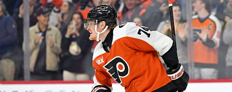 Insider Pours Cold Water on Owen Tippett Trade Rumors