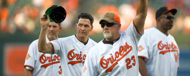 Angels hire former 50 HR slugger as their new hitting coach