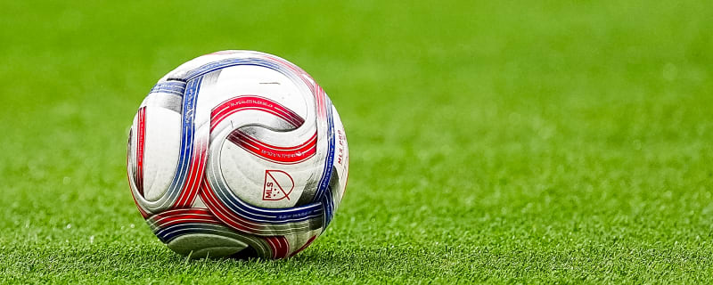 Paris Saint-Germain make move to sign JJ Gabriel