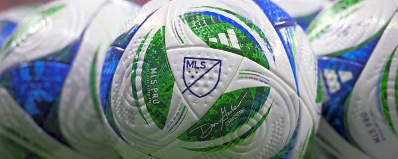 Arsenal is set to improve its set-piece weaponry with a new coach