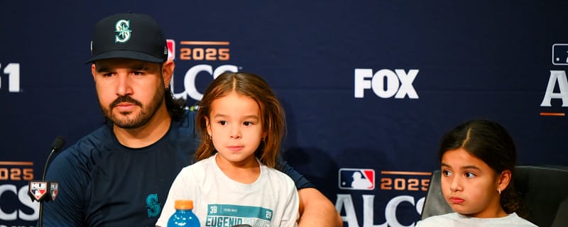Mariners slugger left reporters in tears during postgame news conference