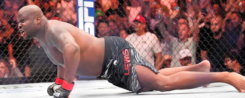 UFC 324 star wants an ‘investigation’ into his return fight: ‘I’ve said it before…’