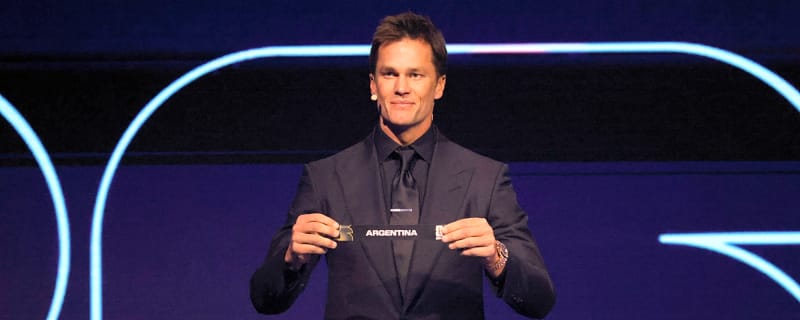 'That’s What the Football Gods Were Imagining': NFL Legend Tom Brady Reacts to Epic 49ers-Bears Game