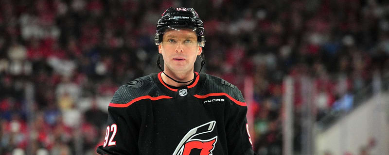 Do the Toronto Maple Leafs have room for Evgeny Kuznetsov?