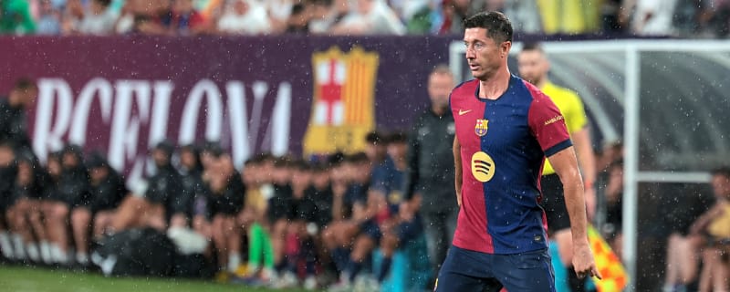 Tottenham play their card for experienced Barcelona stalwart? PL rivals also keen