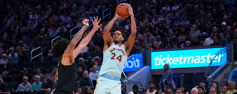 Spurs Legend Reveals How Devin Vassell Can Be an X-Factor Next to Victor Wembanyama