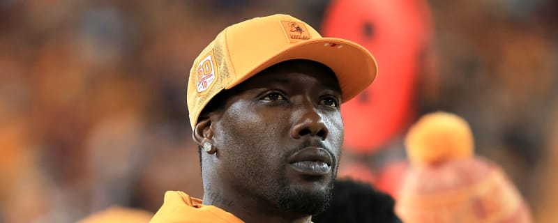 Buccaneers Elevating OLB Jason Pierre-Paul