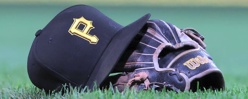 Pirates To Promote Esmerlyn Valdez