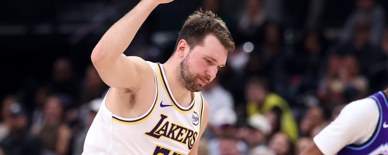 Luka Doncic praises LeBron James in 23rd season