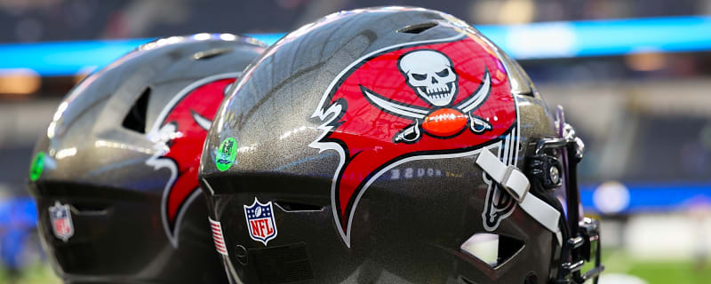 Bucs Sign RB To Practice Squad, Release QB