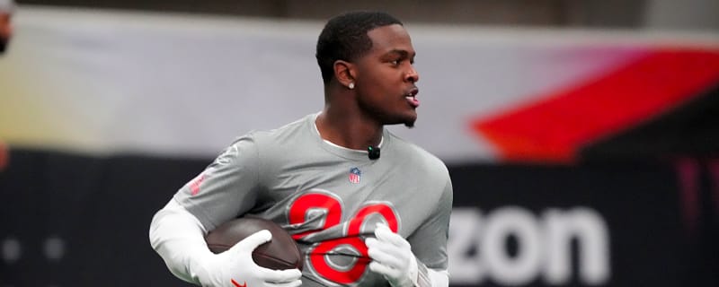 NFL Insider says the Dolphins SHOULD Trade Achane