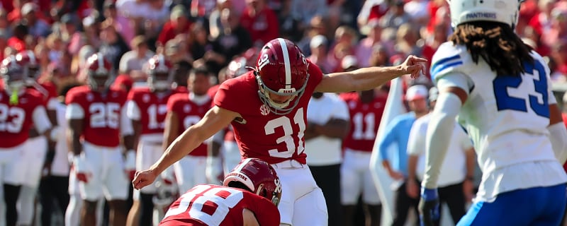 Alabama starting CB fires back at Tide fans for booing kicker