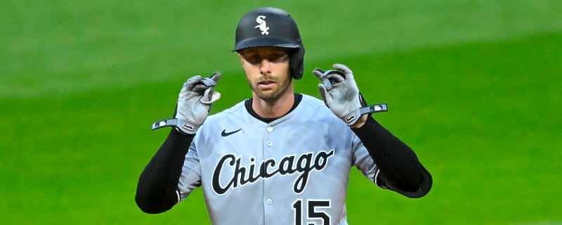 White Sox place outfielder on IL with meniscus tear