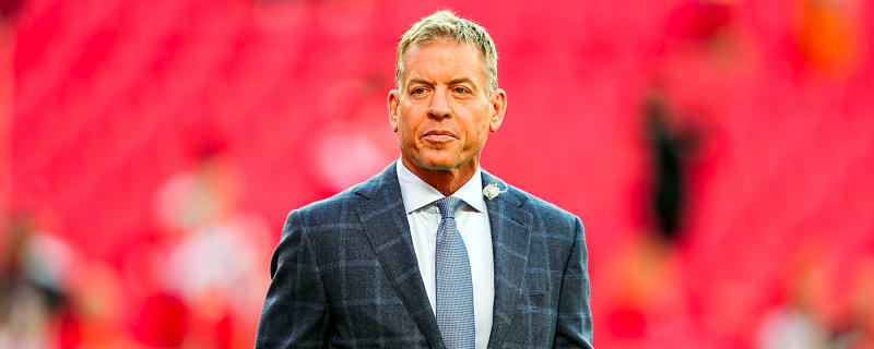Troy Aikman is not finished working for the Dolphins