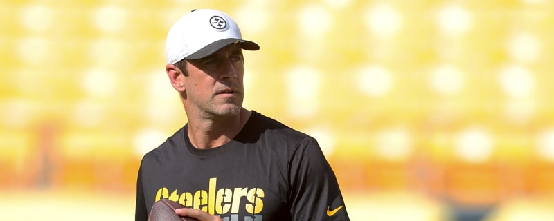 Steelers&#39; Aaron Rodgers Has Harsh Words For Offensive Line