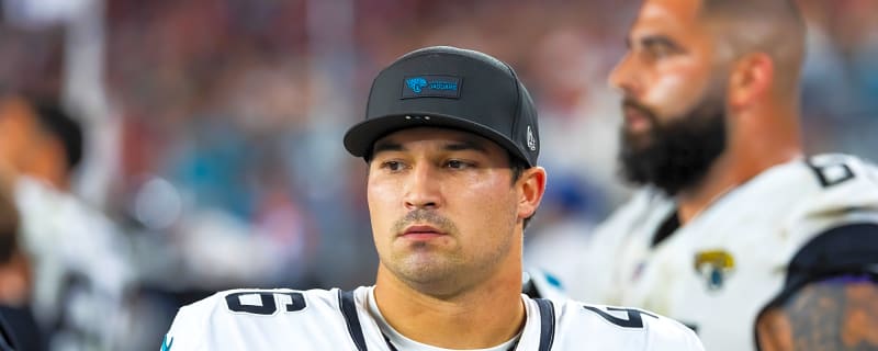 Jaguars’ long snapper makes NFL history with new contract