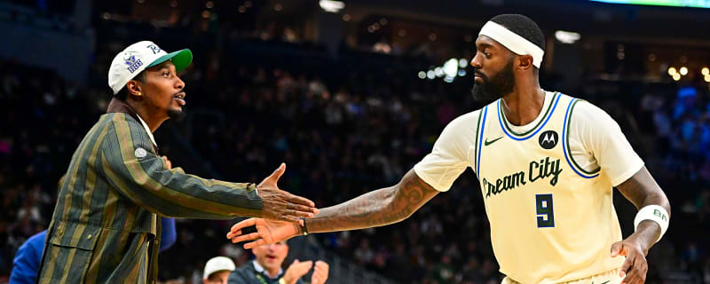 Milwaukee Bucks legend says he can give the team a boost amid horrid 2025-26 NBA season