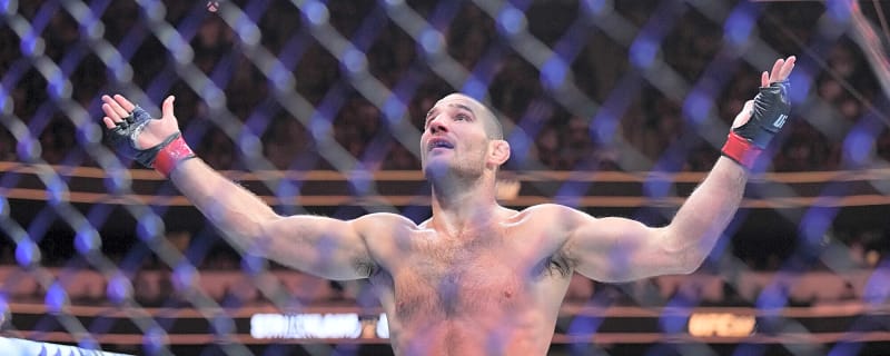 Anthony Hernandez says he’s going to torture ‘dirtbag’ Sean Strickland at UFC Houston