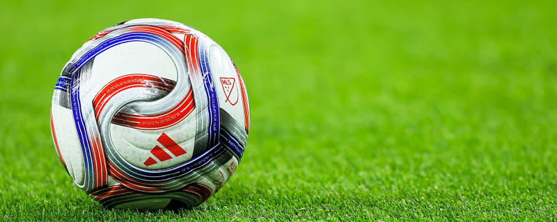 Tottenham & Aston Villa set for transfer war over 23-year-old Belgian star
