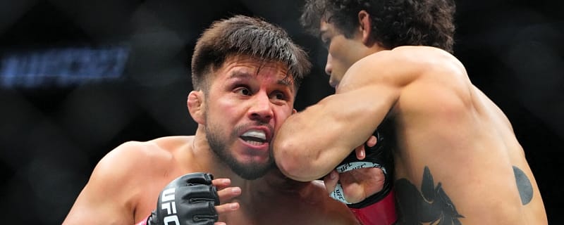 Cejudo Makes Pro Boxing Debut Against Walton