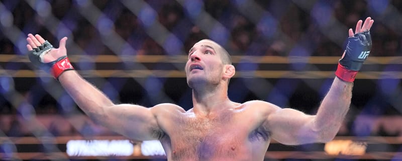 Sean Strickland storms cage to attack fighter