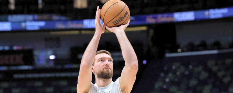 Domantas Sabonis Undergoes Season-Ending Knee Surgery